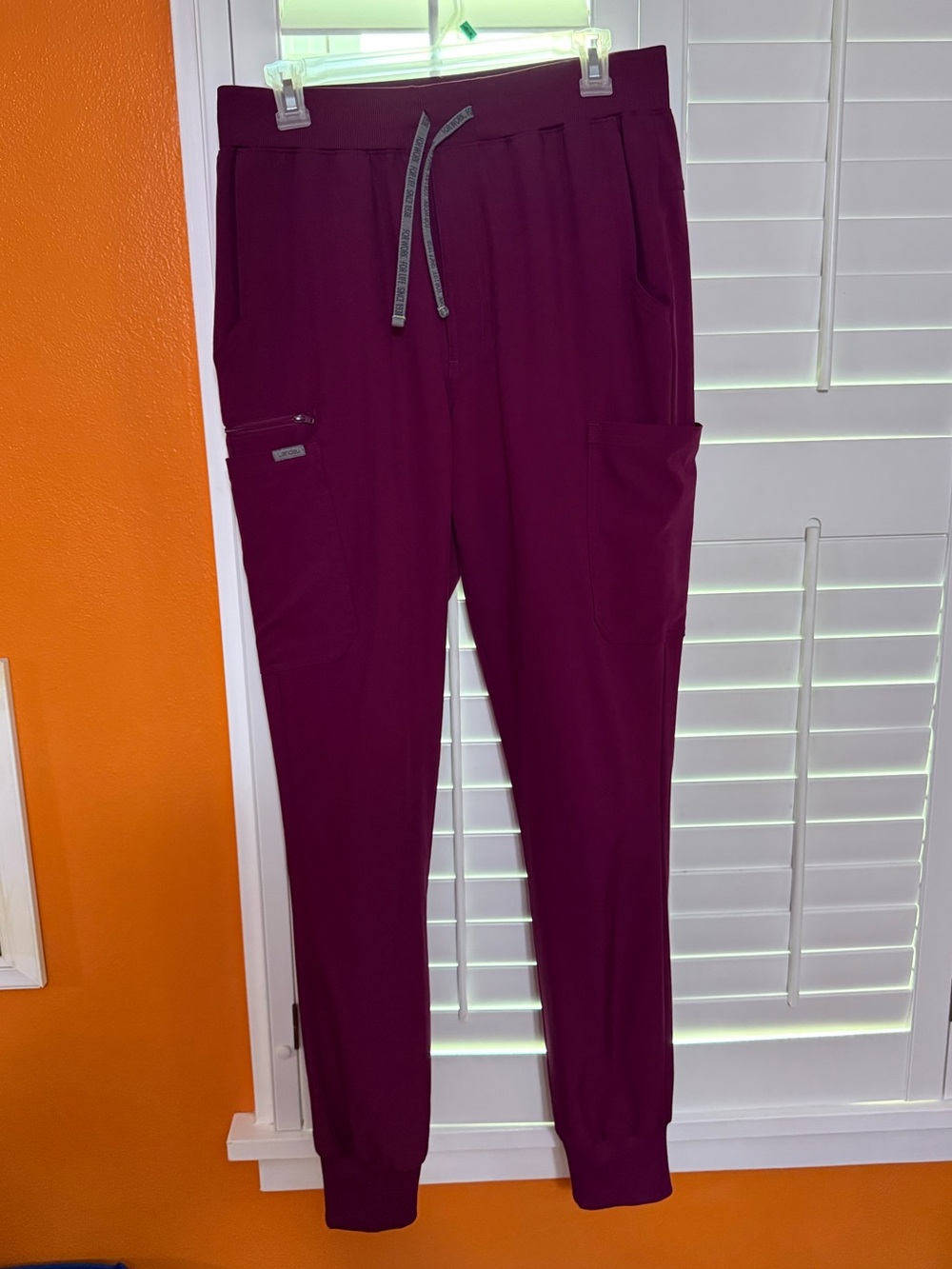 Landau Men's Jogger Pants in Burgundy
